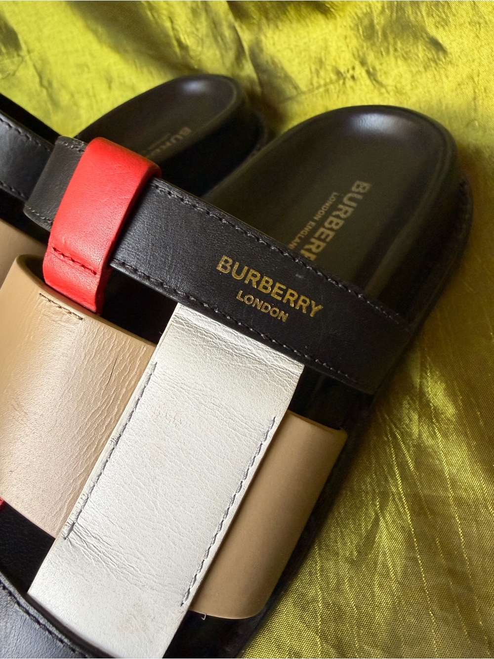 Burberry Ellendale Black Tan White Red Leather Slide Sandals EU36.5 - Picture 3 of 12